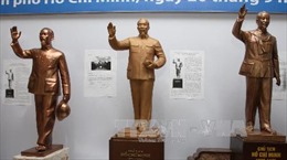 Khai lò và đổ mẻ đồng đầu tiên Tượng đài Chủ tịch Hồ Chí Minh 